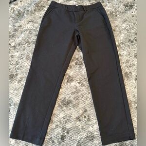 GAP Women's Black Ankle Pants
